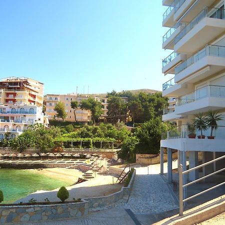 SarandëAzzura Flatsアパートメント エクステリア 写真